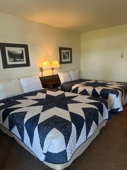 More Photos Of 6676 State Route 20, Anacortes Hotel For Sale