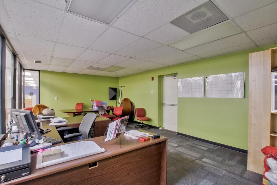 More Photos Of 7370 E 37th St, Wichita Flex For Lease