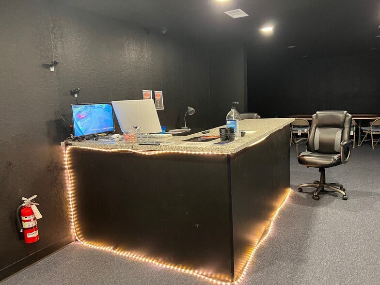 More Photos Of 5107 N Highway 288B, Clute Sports And Entertainment For Sale