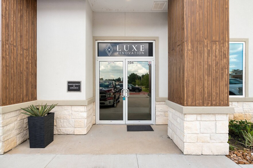 More Photos Of 14547 Lake Business Dr, Conroe Loft Creative Space For Sale