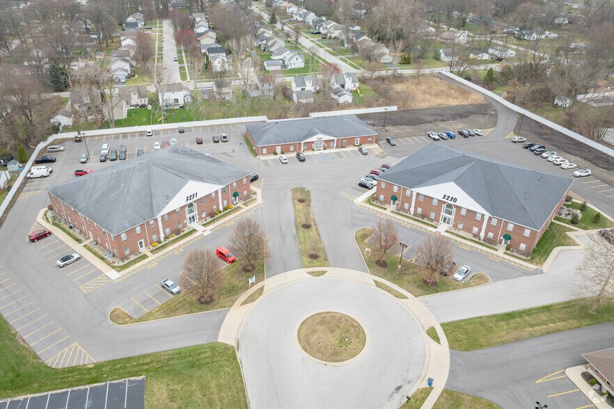 More Photos Of 3231 Central Park W, Toledo Medical For Lease