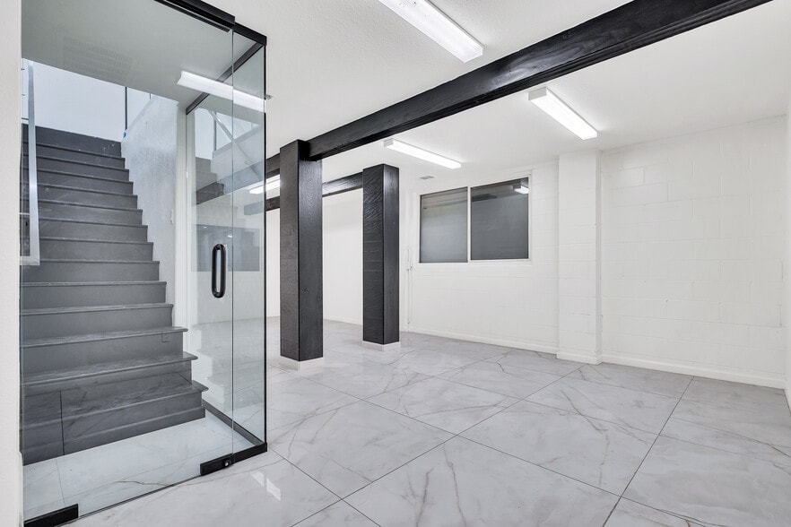 More Photos Of 8100 Electric Ave, Stanton Warehouse For Sale