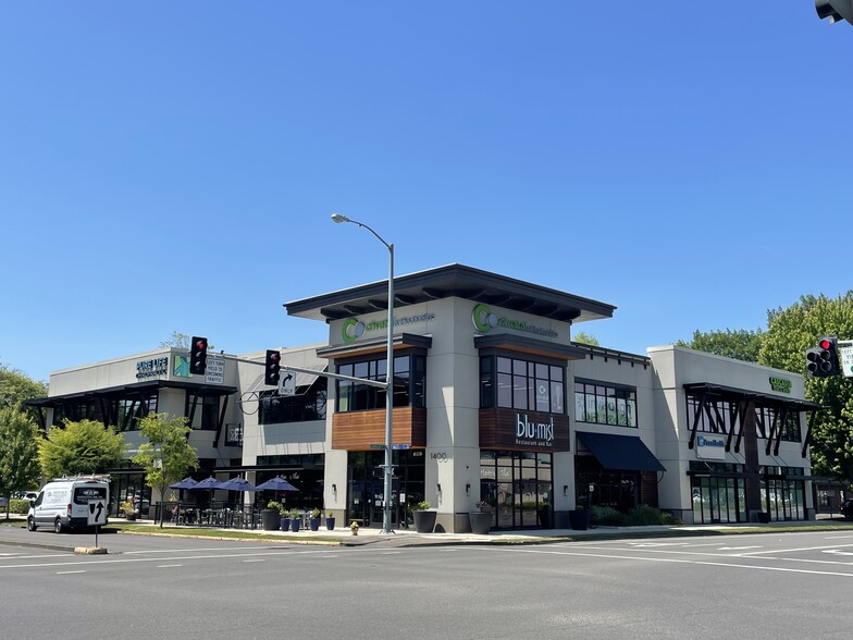 Primary Photo Of 1400 Valley River Dr, Eugene Medical For Lease