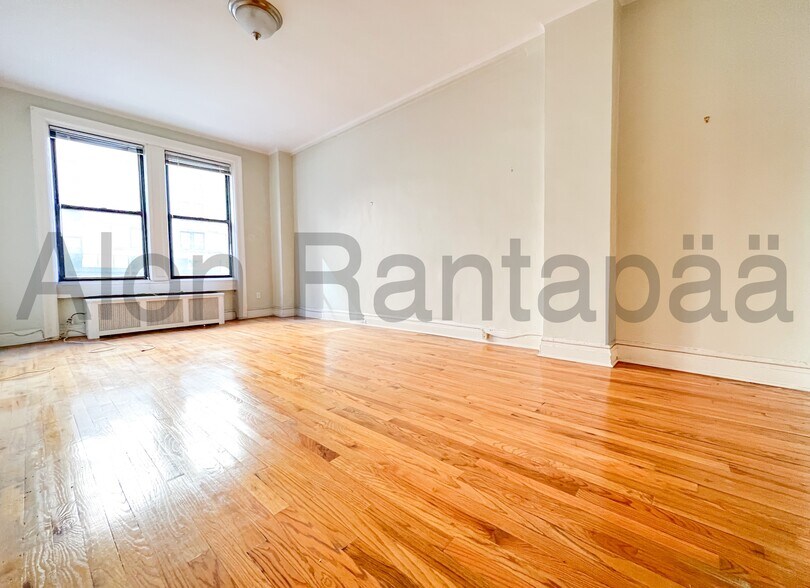 More Photos Of 680 West End Ave, New York Multifamily For Sale