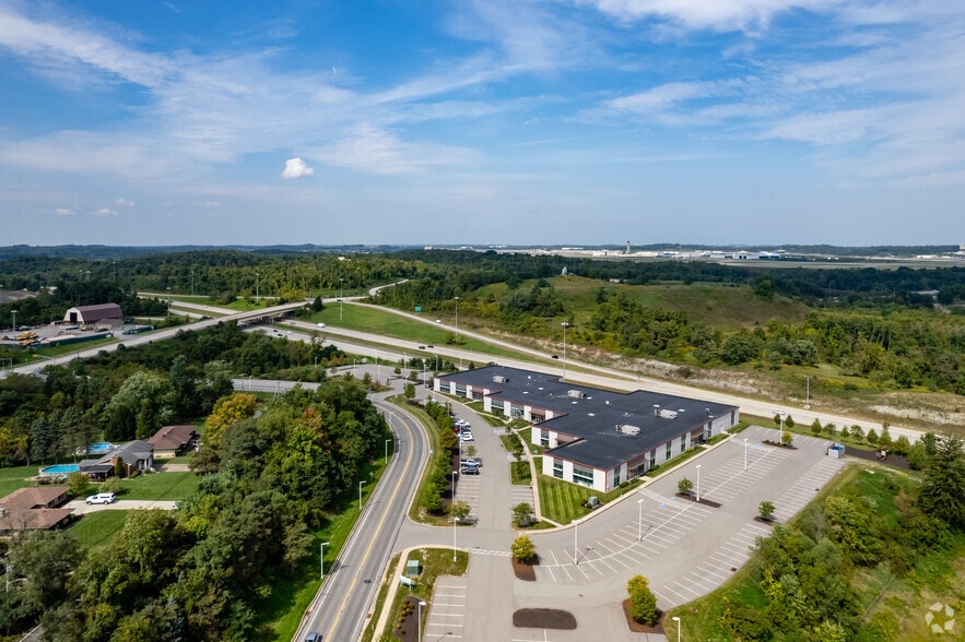 More Photos Of 400 Industry Dr, Pittsburgh Flex For Sale