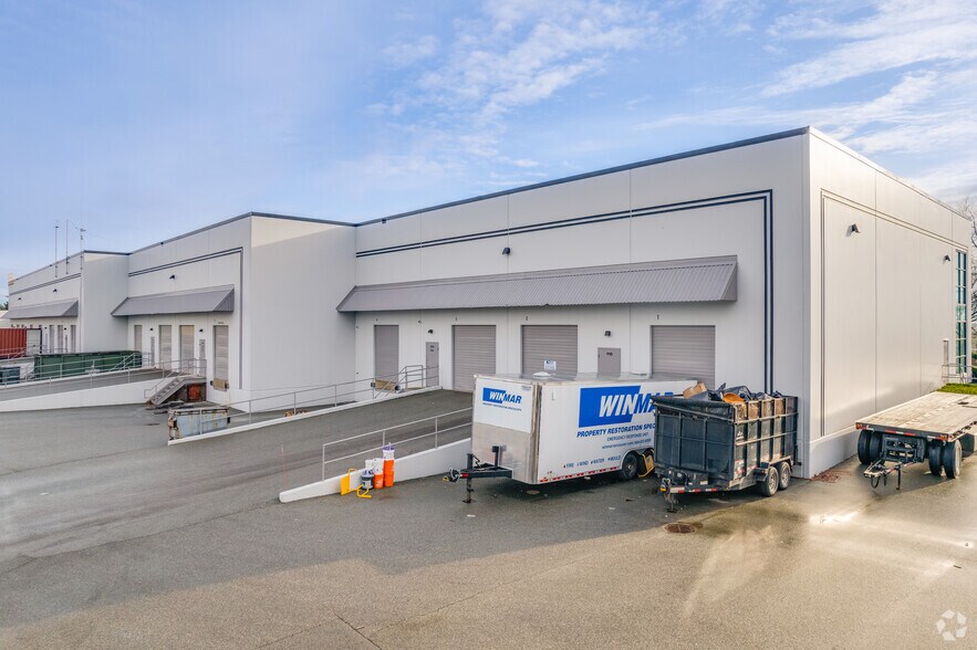 More Photos Of 6165 Highway 17A, Delta Flex For Lease