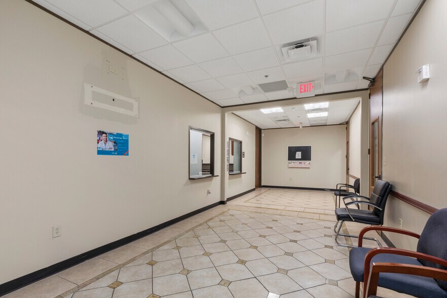 More Photos Of 7700 Main St, Houston Medical For Lease