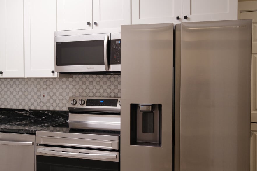 More Photos Of 14 Red Maple Dr, Weaverville Multifamily For Sale