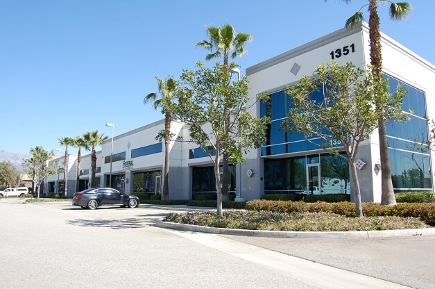 More Photos Of 1351 S Grove Ave, Ontario Warehouse For Lease