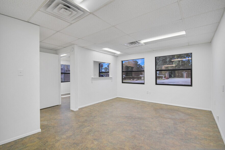 More Photos Of 1873 Everlee Rd, Jacksonville Industrial For Sale