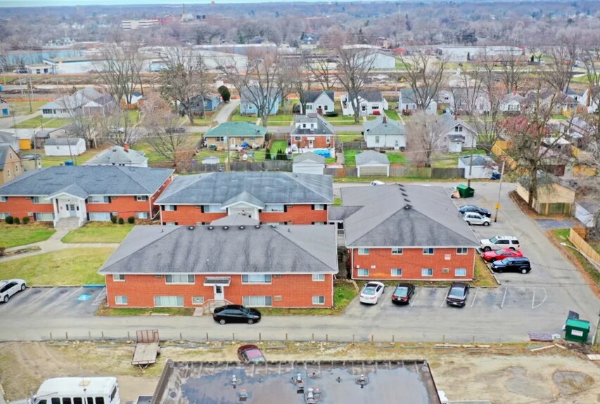 More Photos Of 751-757 N 5th Ave, Kankakee Apartments For Sale