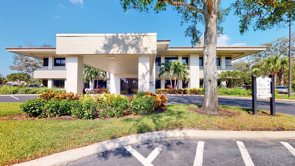 More Photos Of 3451 Bonita Bay Blvd, Bonita Springs Office Residential For Lease