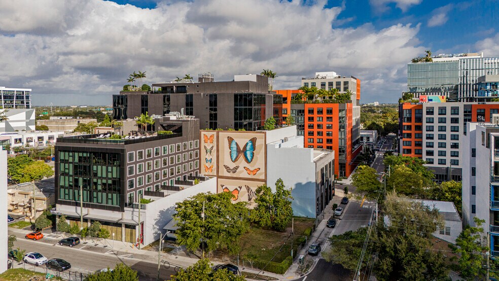 More Photos Of 127 NW 27th St, Miami Unknown For Lease