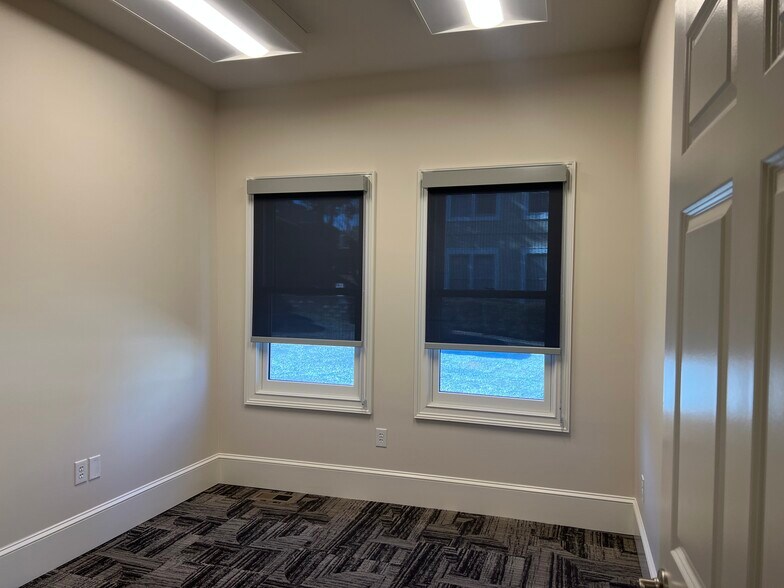 More Photos Of 114 Day Ave SW, Roanoke Loft Creative Space For Lease