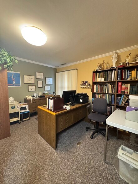 More Photos Of 44 Pittstown Rd, Clinton Township Office Residential For Sale