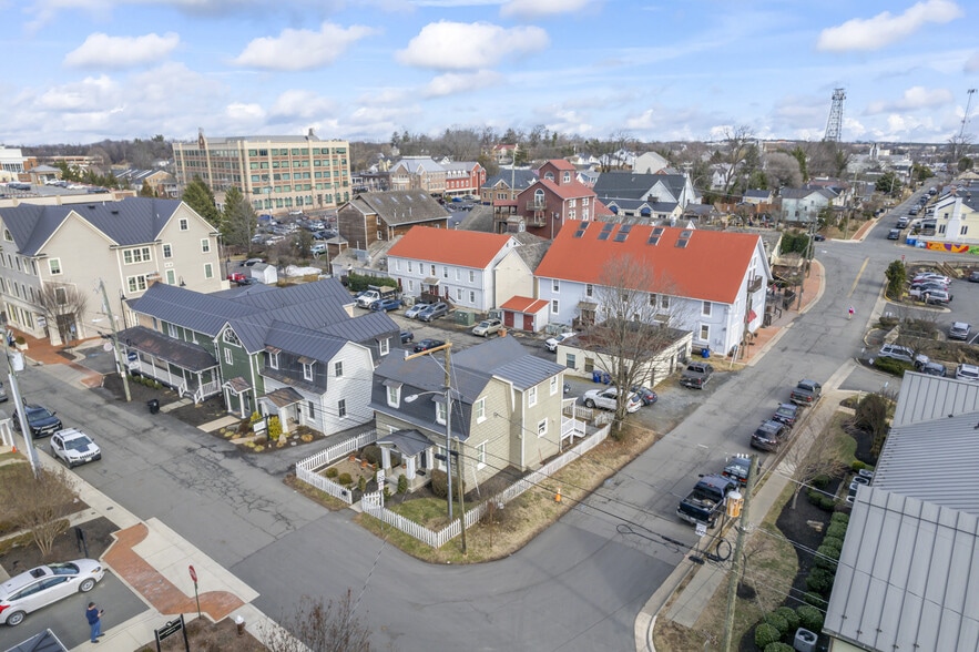 Primary Photo Of 208-212 Church SE st, Leesburg Apartments For Sale