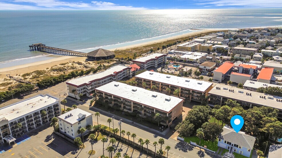 More Photos Of 15 15th St, Tybee Island Specialty For Lease