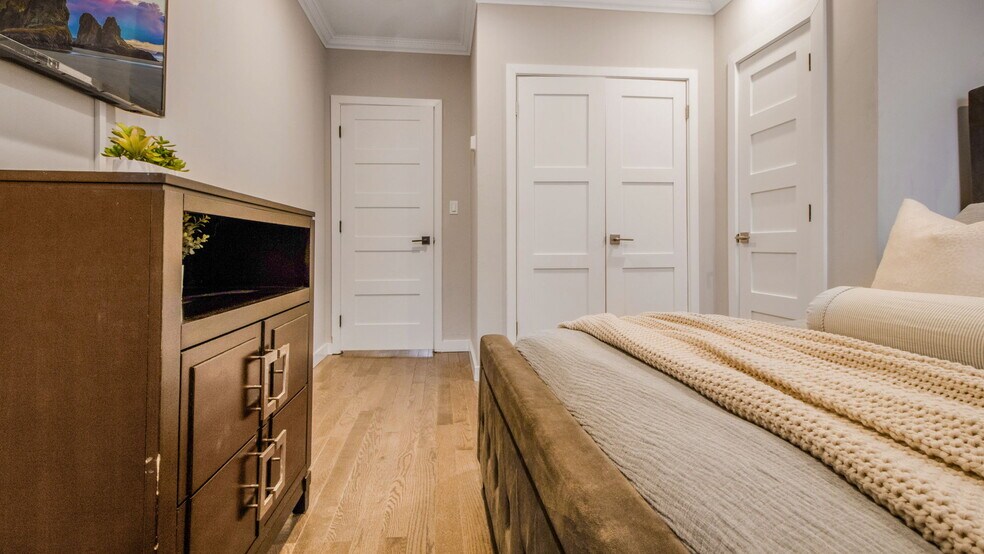 More Photos Of 1414 Pennsylvania Ave SE, Washington Apartments For Sale