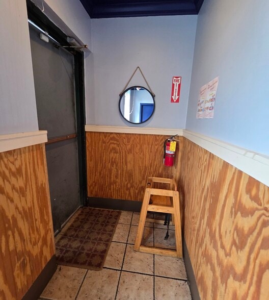 More Photos Of 7311 Little River Tpke, Annandale Storefront For Sale