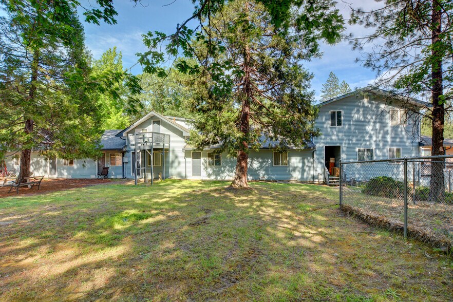 More Photos Of 625 Barbara Drive, Grants Pass Assisted Living For Sale