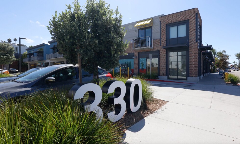 Primary Photo Of 330 S Cedros Ave, Solana Beach Apartments For Lease