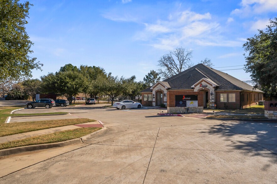 More Photos Of 4109 Gateway Ct, Colleyville Medical For Sale