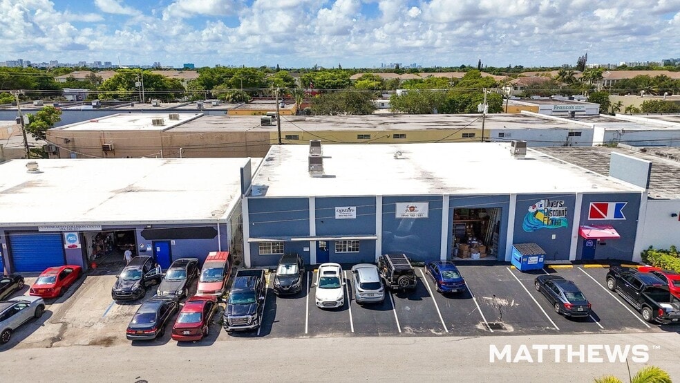 Primary Photo Of 100-112 SW 5th St, Pompano Beach Warehouse For Lease