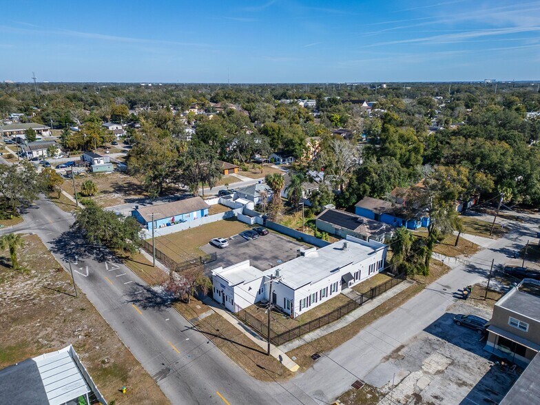 More Photos Of 3411 N 29th St, Tampa Office For Sale