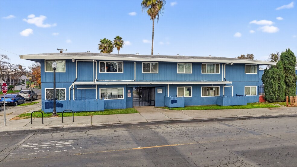 More Photos Of 701 Plaza Ave, Sacramento Apartments For Sale