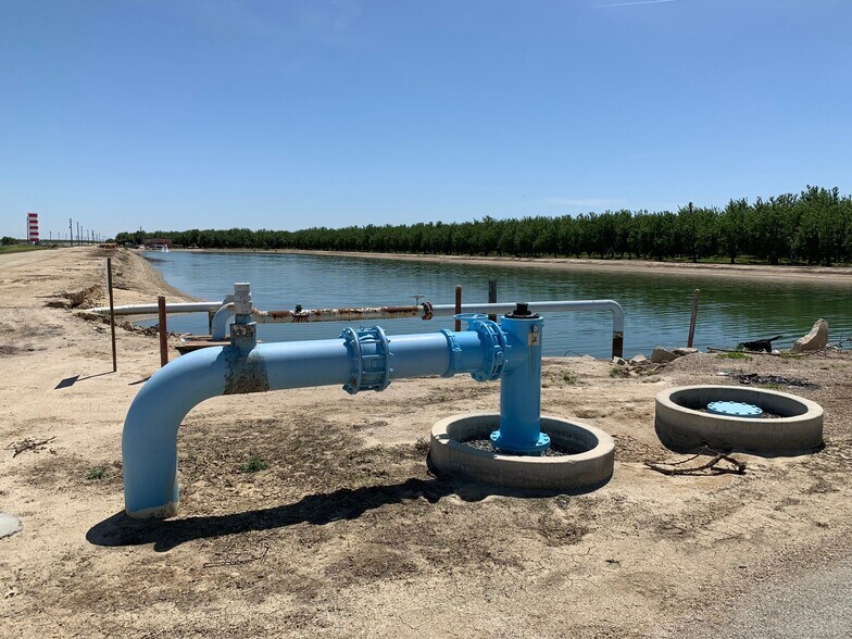 More Photos Of Sec Wildwood Rd & Sherwood Ave, Wasco Land For Sale