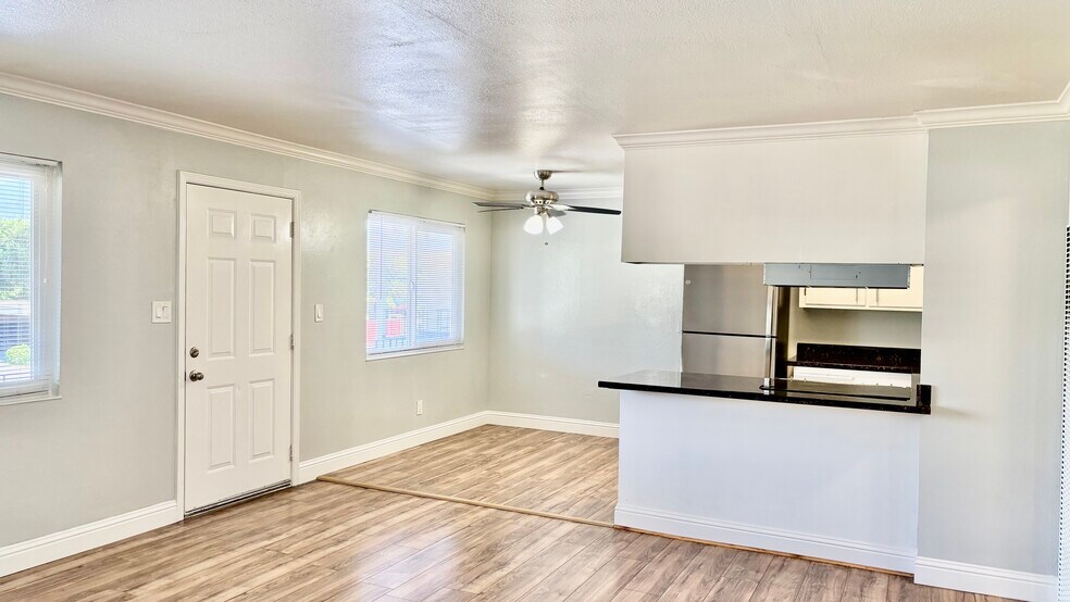 More Photos Of 1491 Bassett Dr, Concord Apartments For Sale