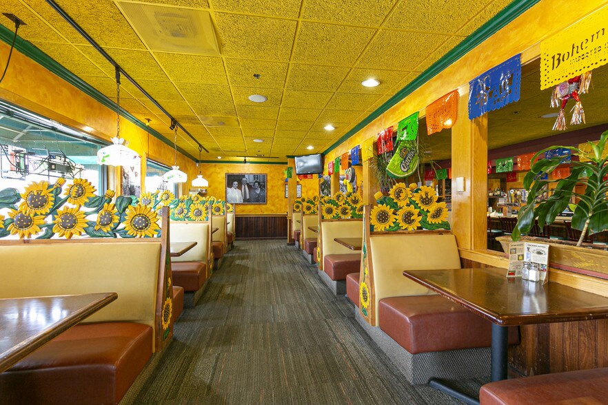 More Photos Of 400 Iron Point Rd, Folsom Office For Lease