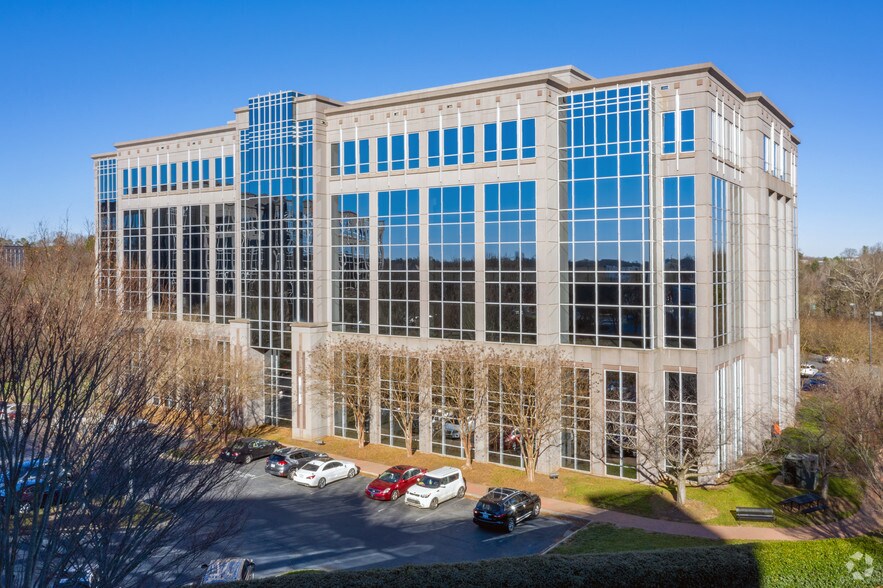 2550 W Tyvola Rd, Charlotte, NC 28217 For Lease