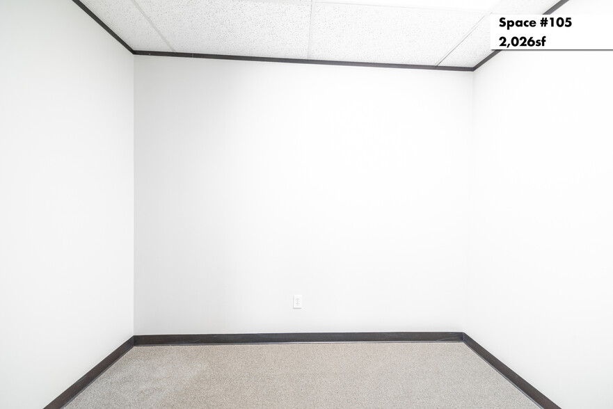 More Photos Of 1880 S Dairy Ashford Rd, Houston Office Residential For Lease