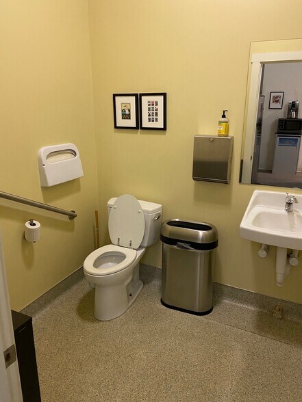 More Photos Of 2831-2849 7th St, Berkeley Office For Sale