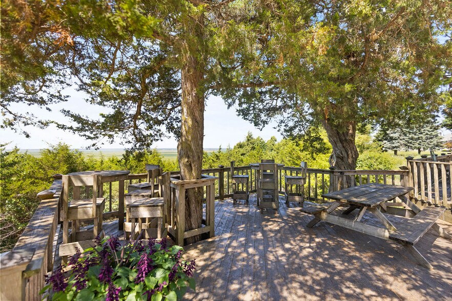 More Photos Of 2211 E 640th Pl, Ursa Winery Vineyard For Sale