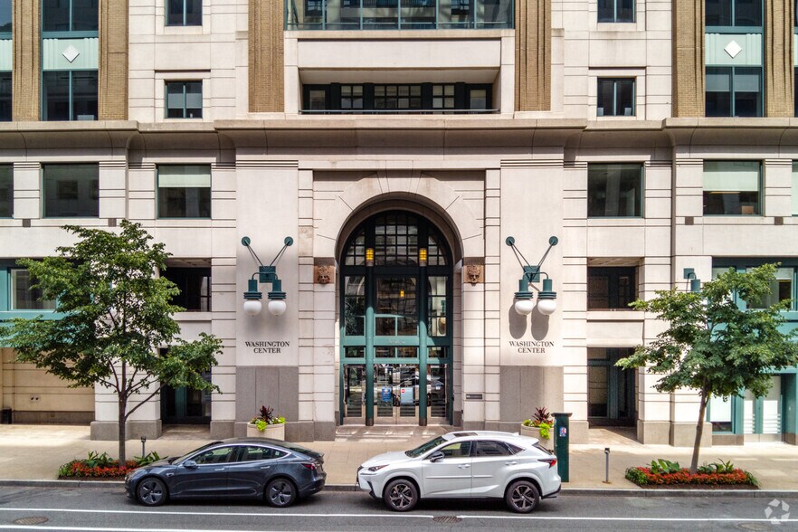 More Photos Of 1001 G St NW, Washington Office For Lease
