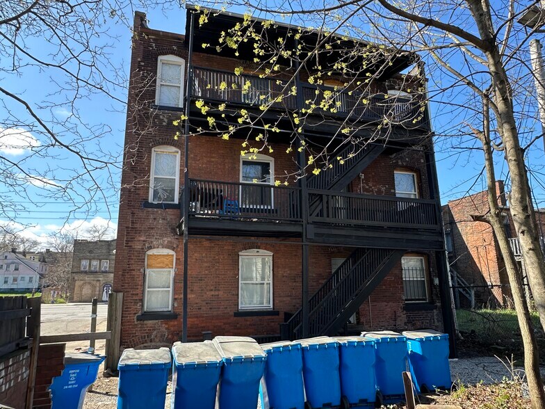 Primary Photo Of 11239 Superior Ave, Cleveland General Retail For Sale