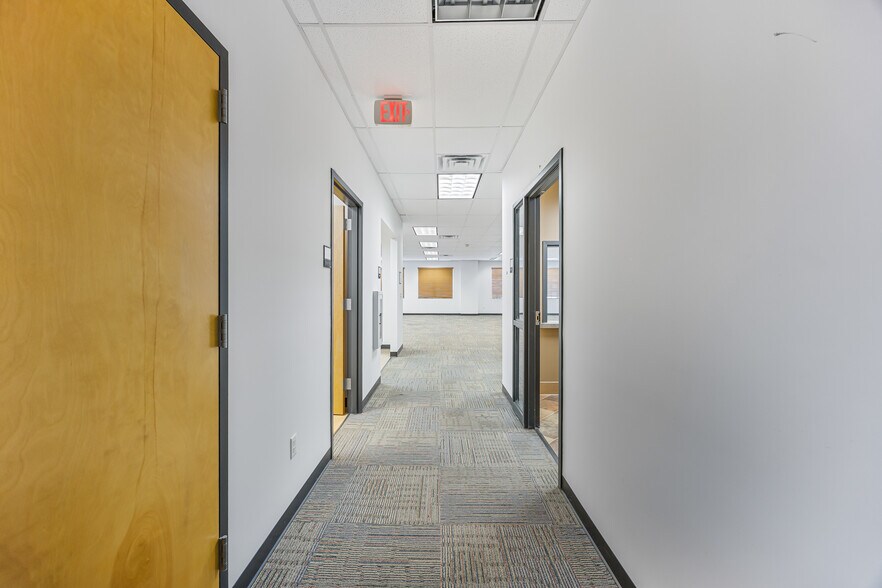 More Photos Of 5500 Murrell Rd, Melbourne Office For Lease