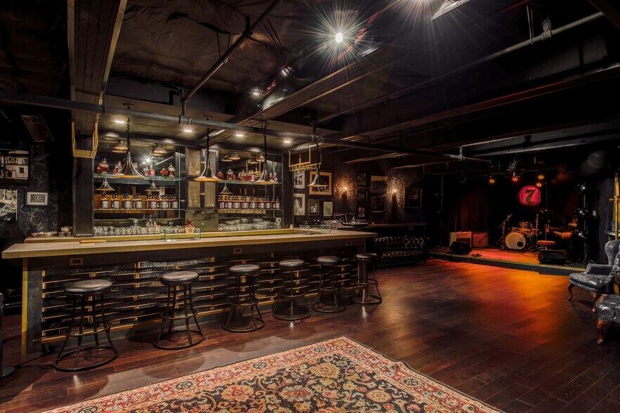 More Photos Of 1215 Bates Ave, Los Angeles Flex For Sale