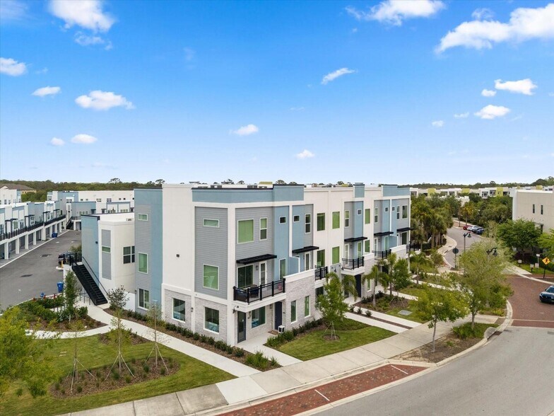 More Photos Of Oviedo On The Park, Oviedo Freestanding For Lease