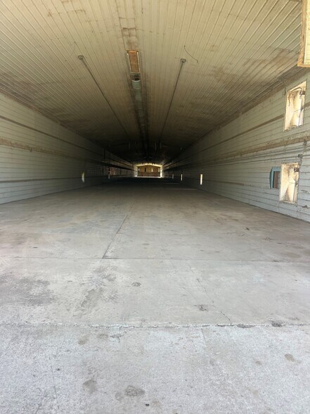 More Photos Of 673 Shade Farm Rd, Quincy Warehouse For Lease