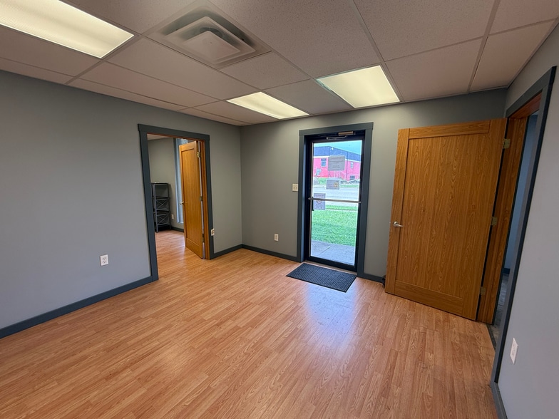 More Photos Of 1312-1314 Farr Dr, Dayton Warehouse For Sale