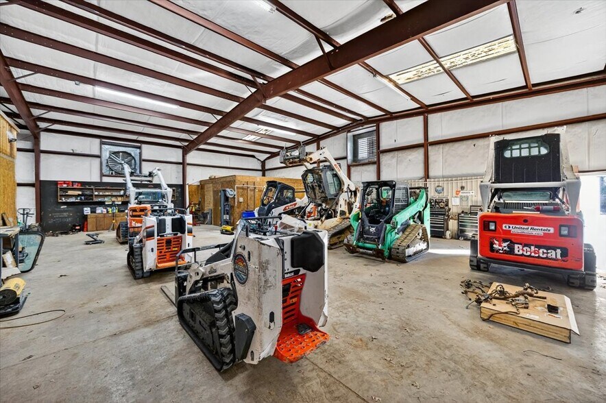 More Photos Of 4308 Interstate Dr, Macon-Bibb Office For Lease