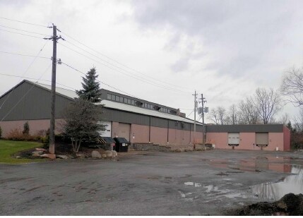 More Photos Of 7955 Euclid Chardon Rd, Kirtland Manufacturing For Sale