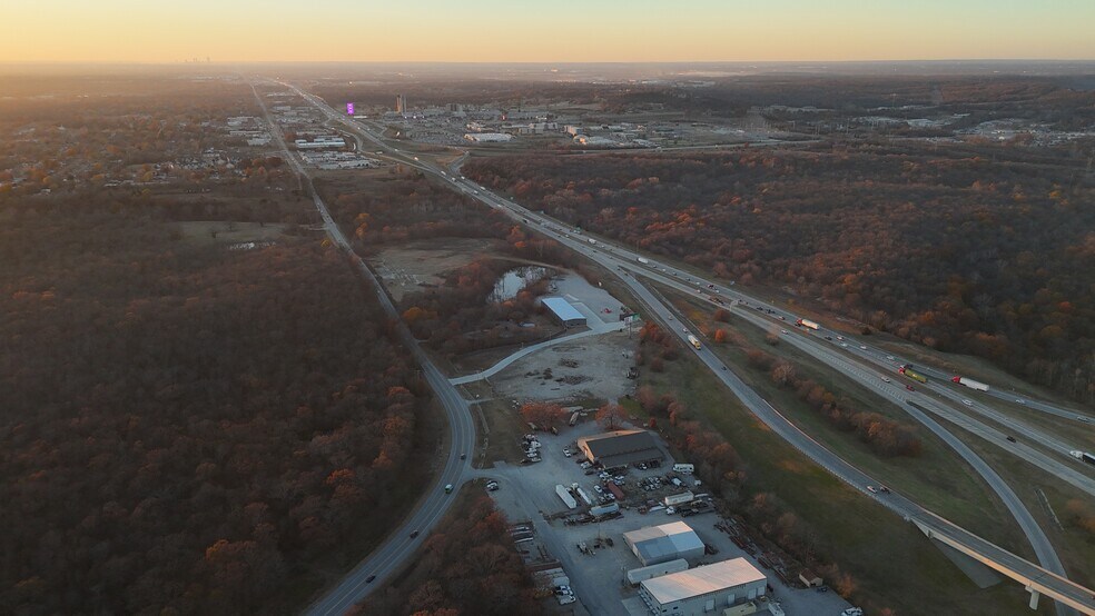 More Photos Of 21703 Admiral Pl, Catoosa Industrial For Lease