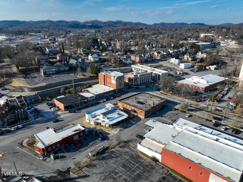 More Photos Of 171 Piedmont Ave, Bristol General Retail For Sale