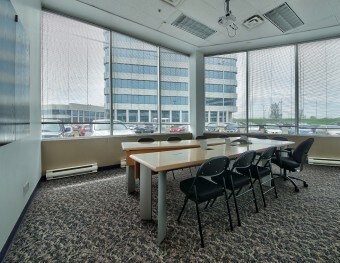 More Photos Of 8851 Rte Transcanadienne, Saint-Laurent Office For Lease