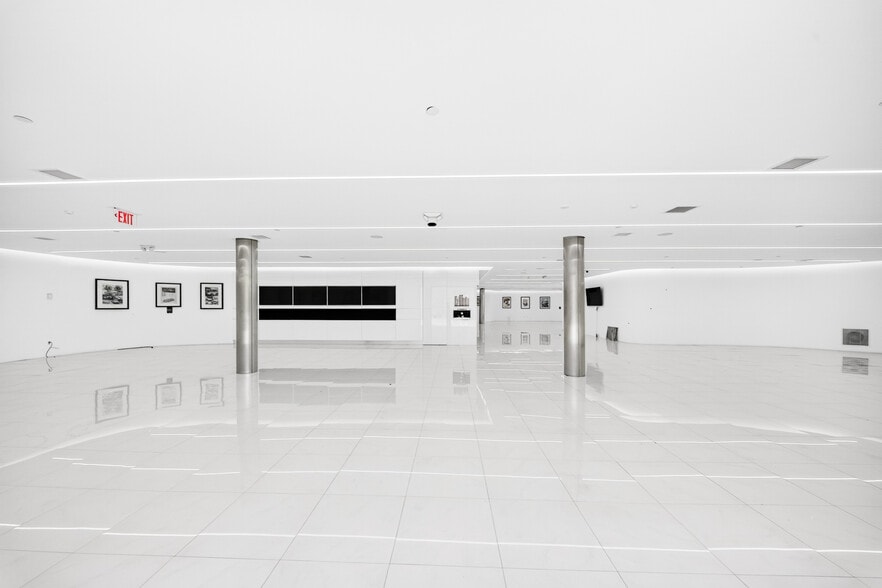 More Photos Of 18071 Fitch, Irvine Showroom For Sale