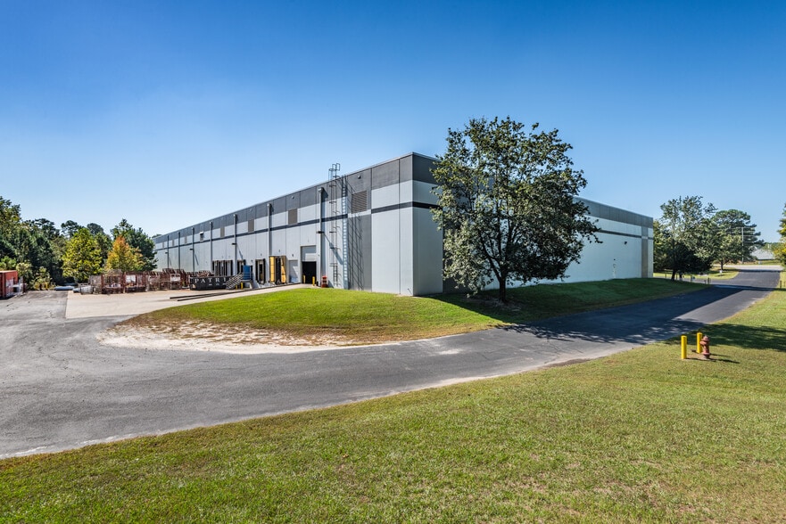 Primary Photo Of 8009-8013 Purfoy Rd, Fuquay Varina Distribution For Lease
